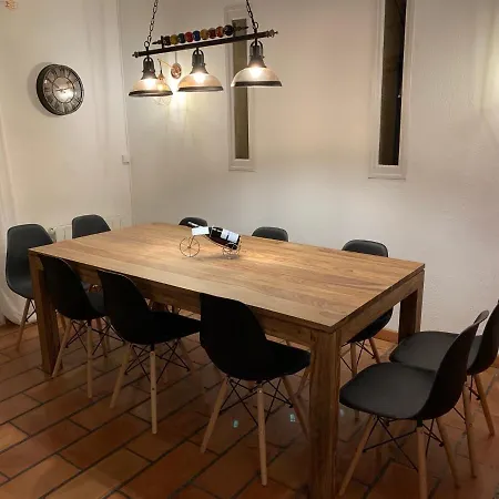 Chez Lydia - Face Vignoble, Ideal Famille, Billard Holiday home Domazan